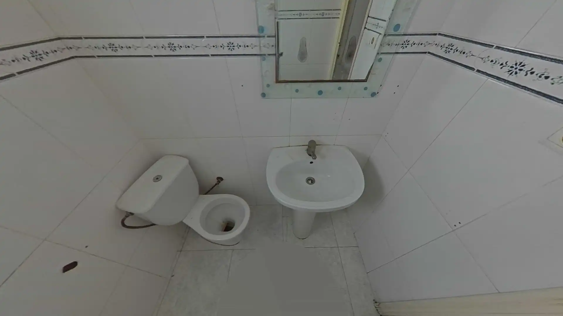 Baño de Apartamento en venta en Elche / Elx
