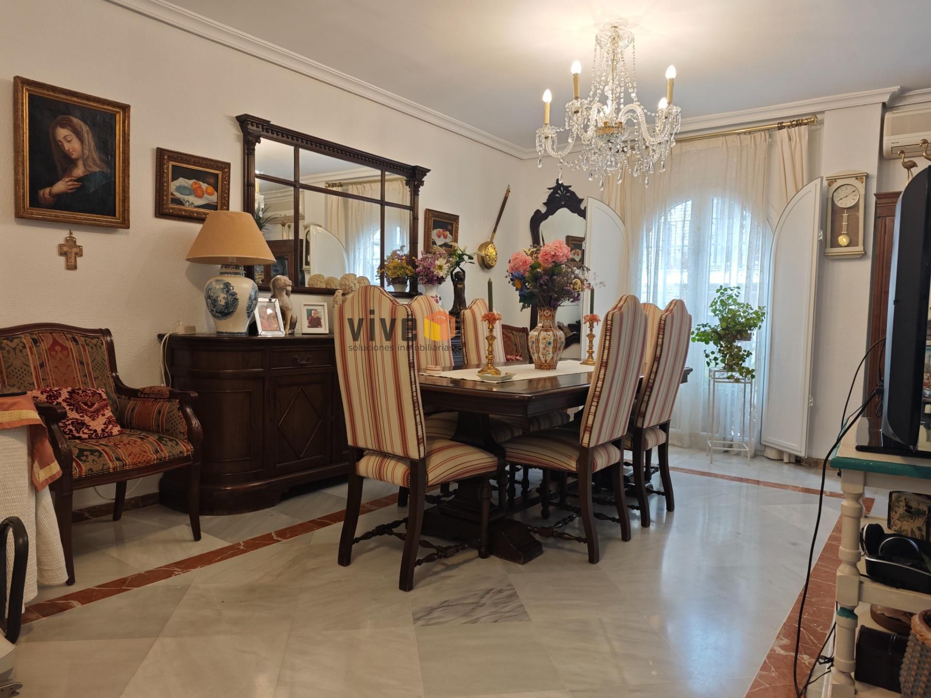 Dining room of Flat for sale in  Sevilla Capital  with Air Conditioner, Heating and Storage room