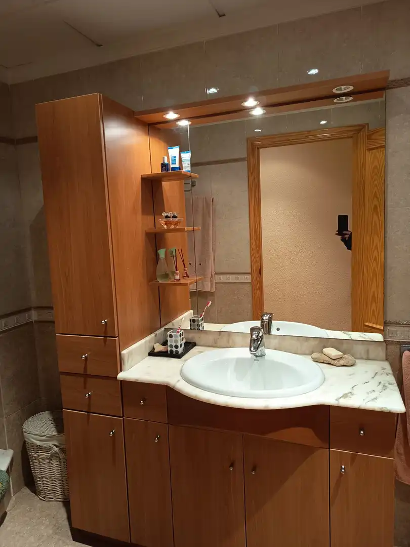 Baño de Piso en venta en Ulldecona con Calefacción, Terraza y Trastero