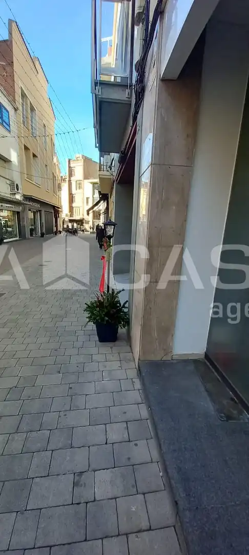 Vista exterior de Local de alquiler en Granollers