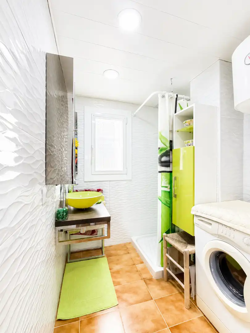 Baño de Apartamento en venta en Empuriabrava con Aire acondicionado, Calefacción y Terraza