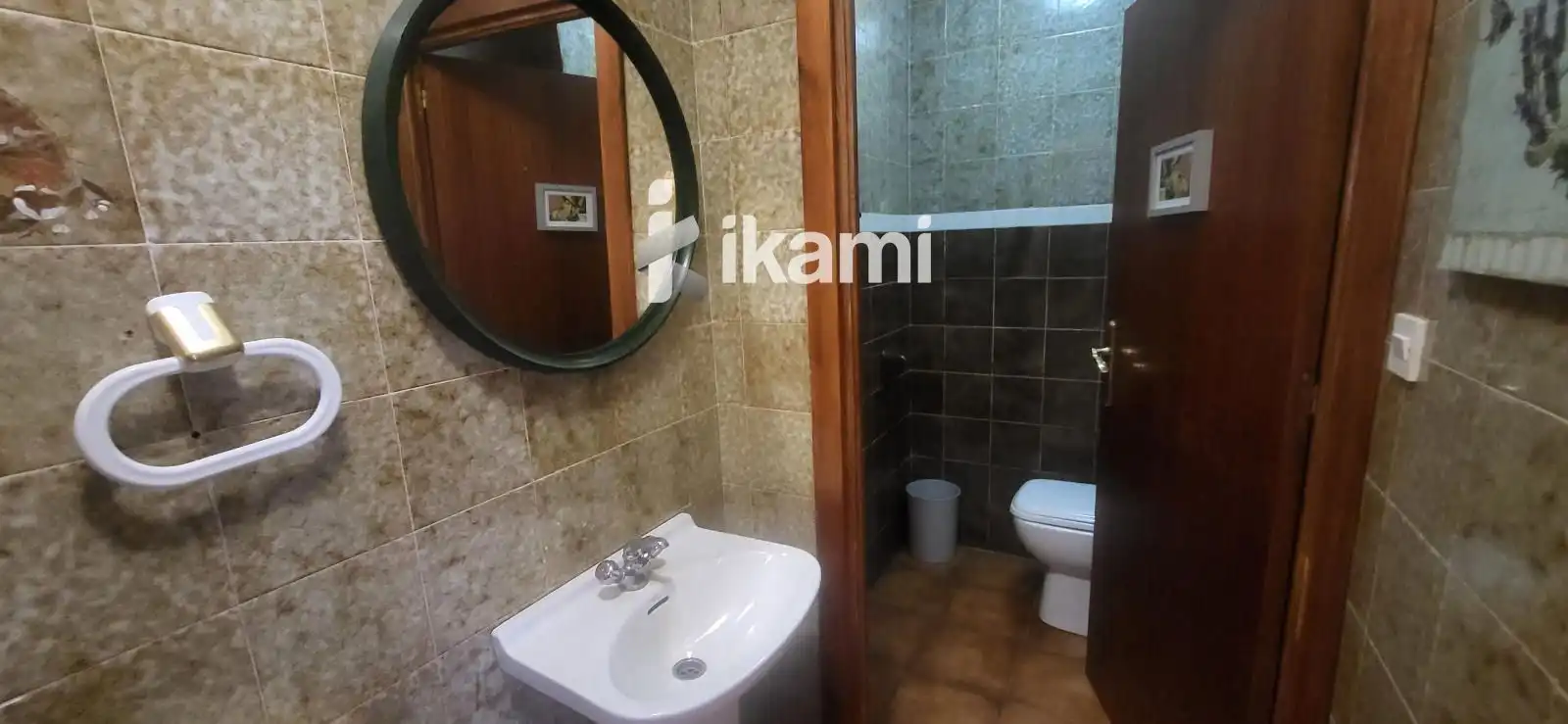 Bathroom of Buildings for sale in Peguerinos