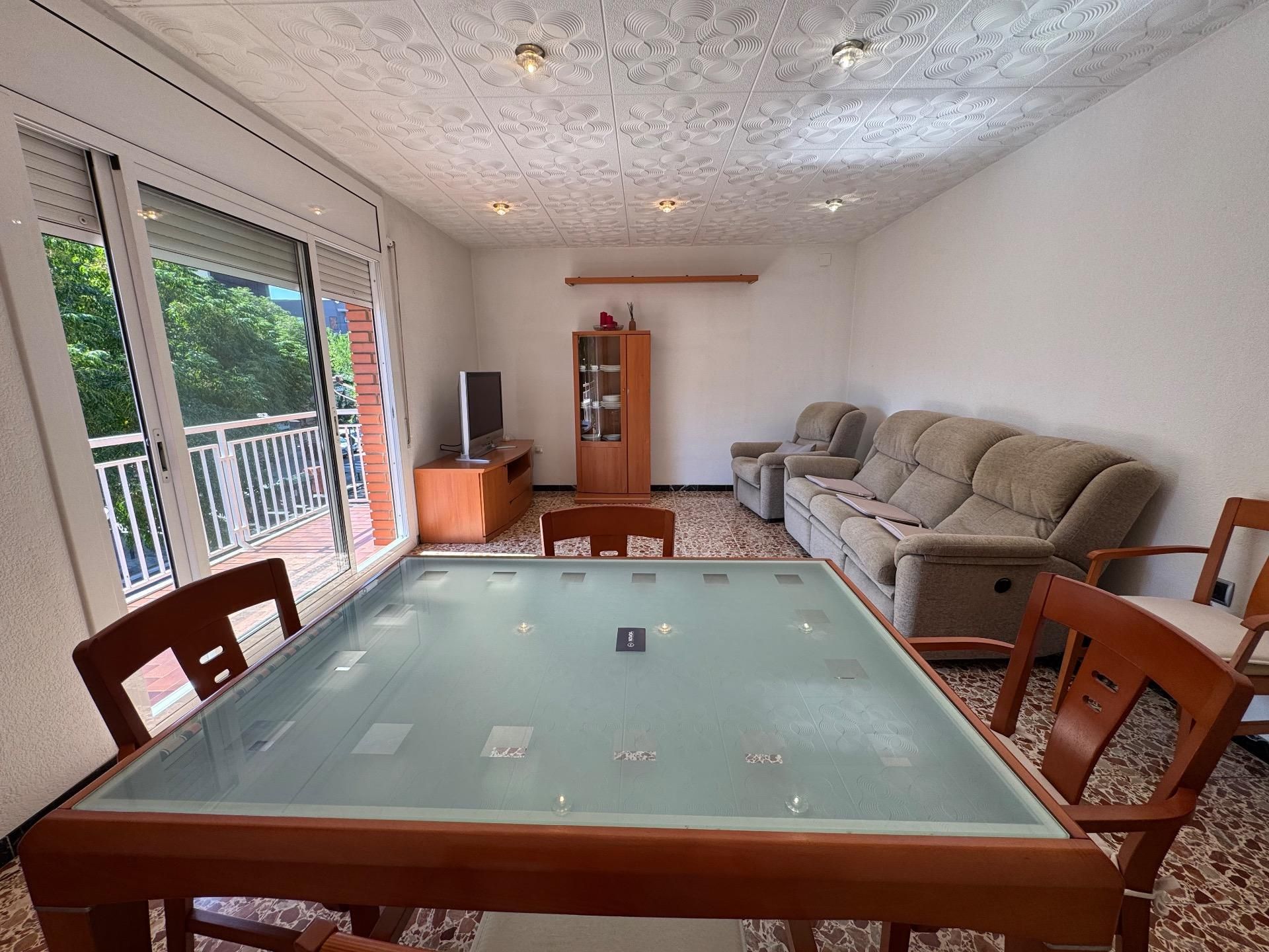 Living room of Flat for sale in Viladecans  with Heating, Terrace and Storage room