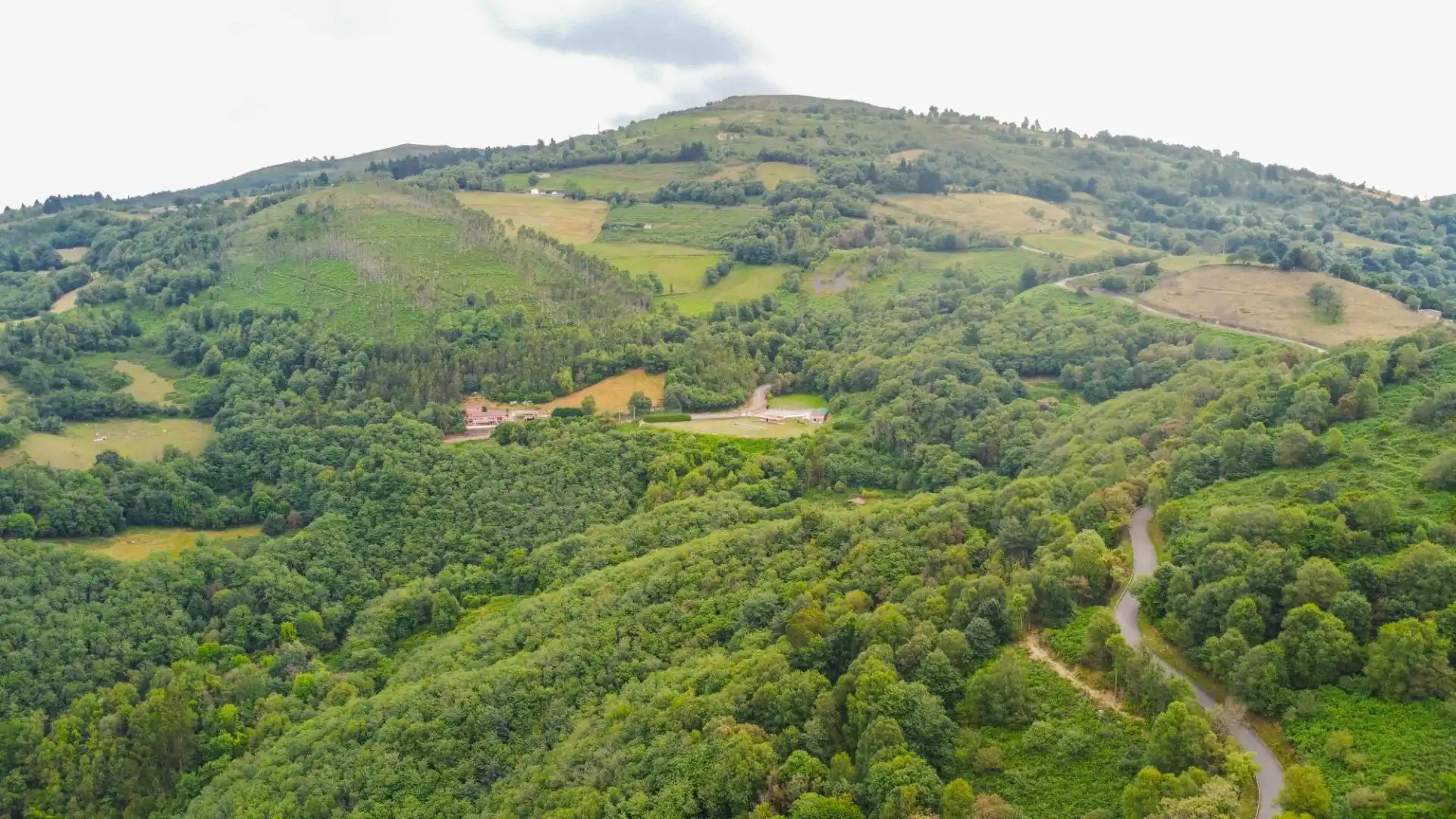 Houses for sale in Mieres (Asturias)  with Furnished