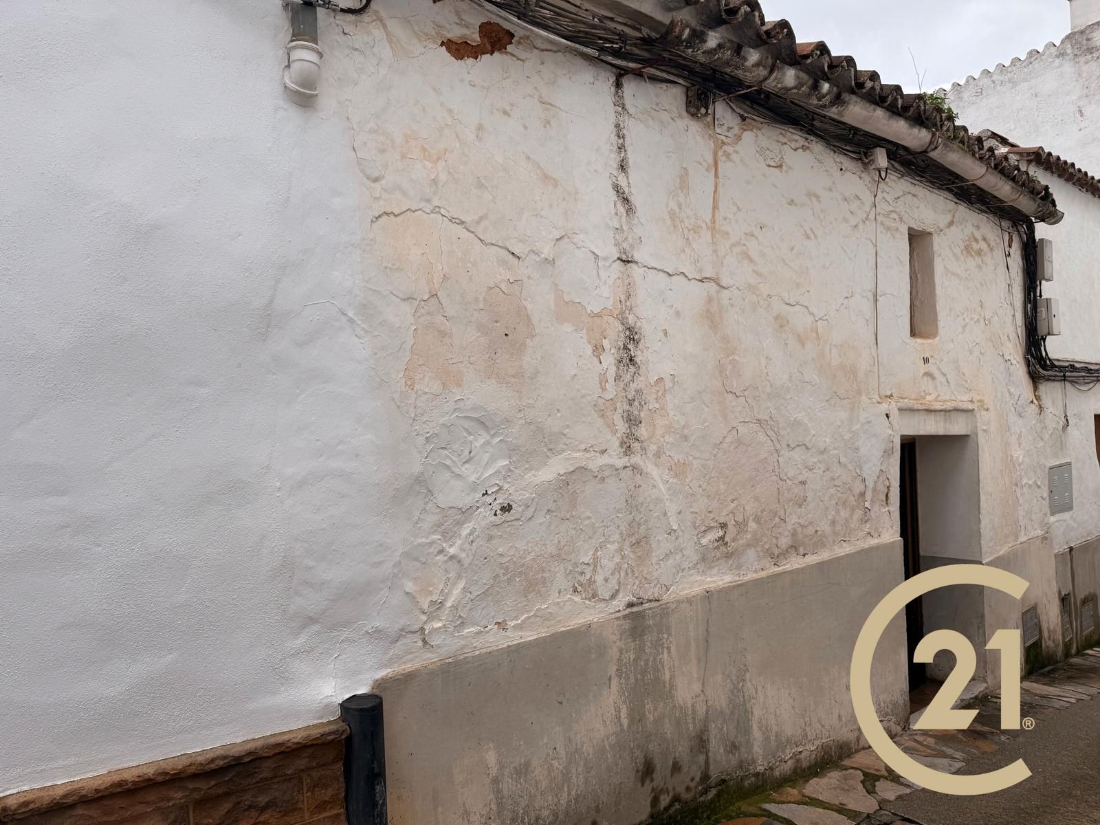 Vista exterior de Casa adosada en venta en Gaucín