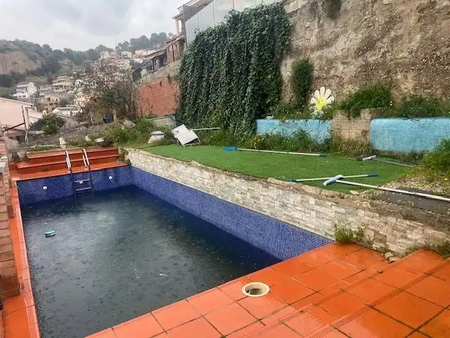 Piscina de Casa o chalet en venta en Abrera con Aire acondicionado, Jardín privado y Parquet