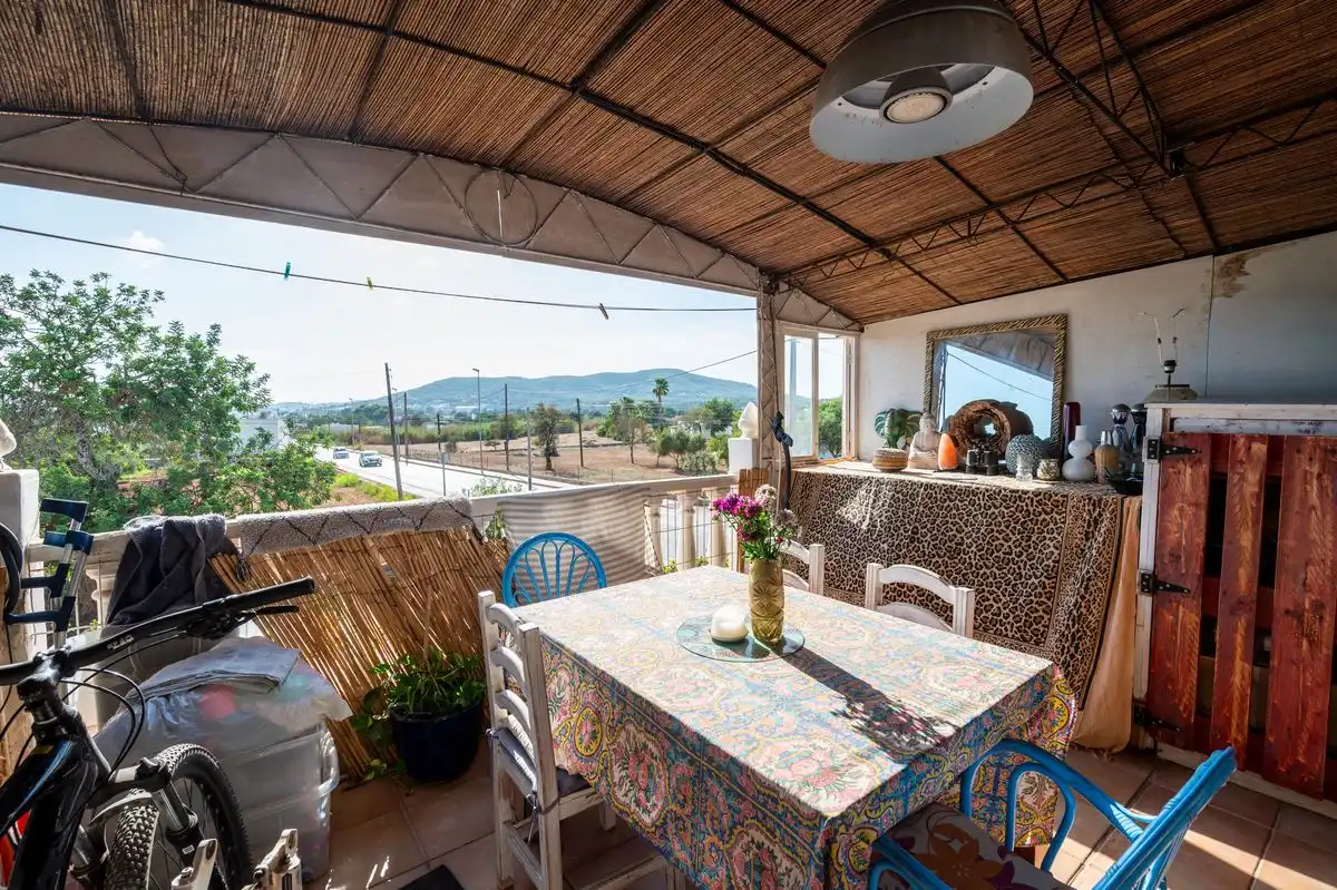 Flat with terrace for sale in Carrer de Cèsar Puget Riquer