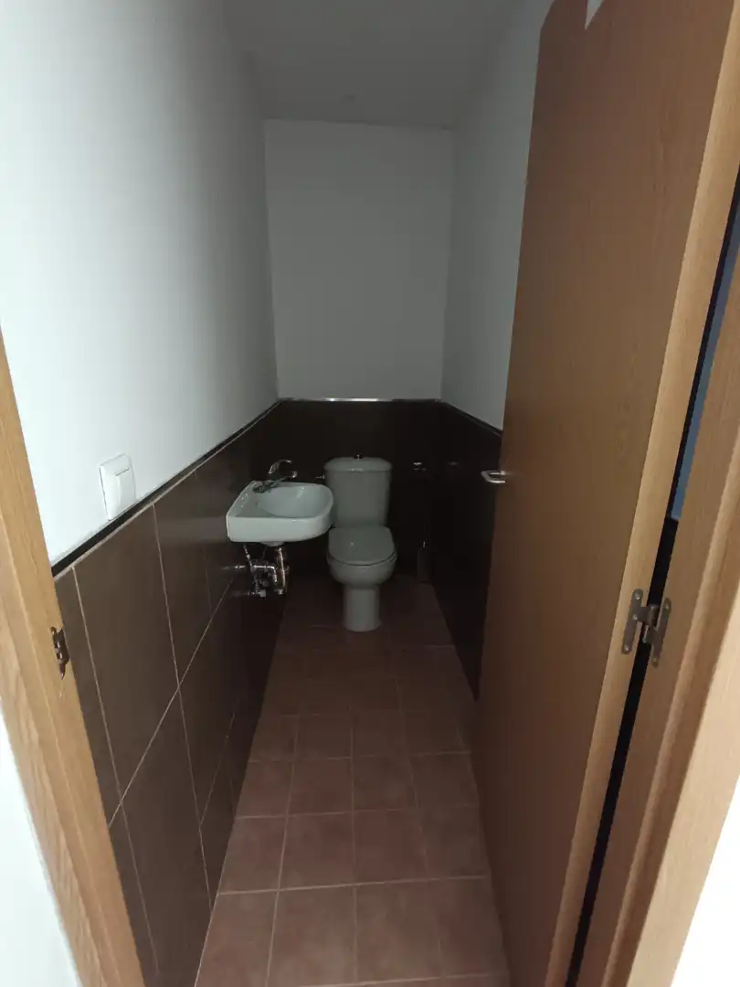 Badezimmer von Geschaftsraum zur Miete in Jerez de la Frontera