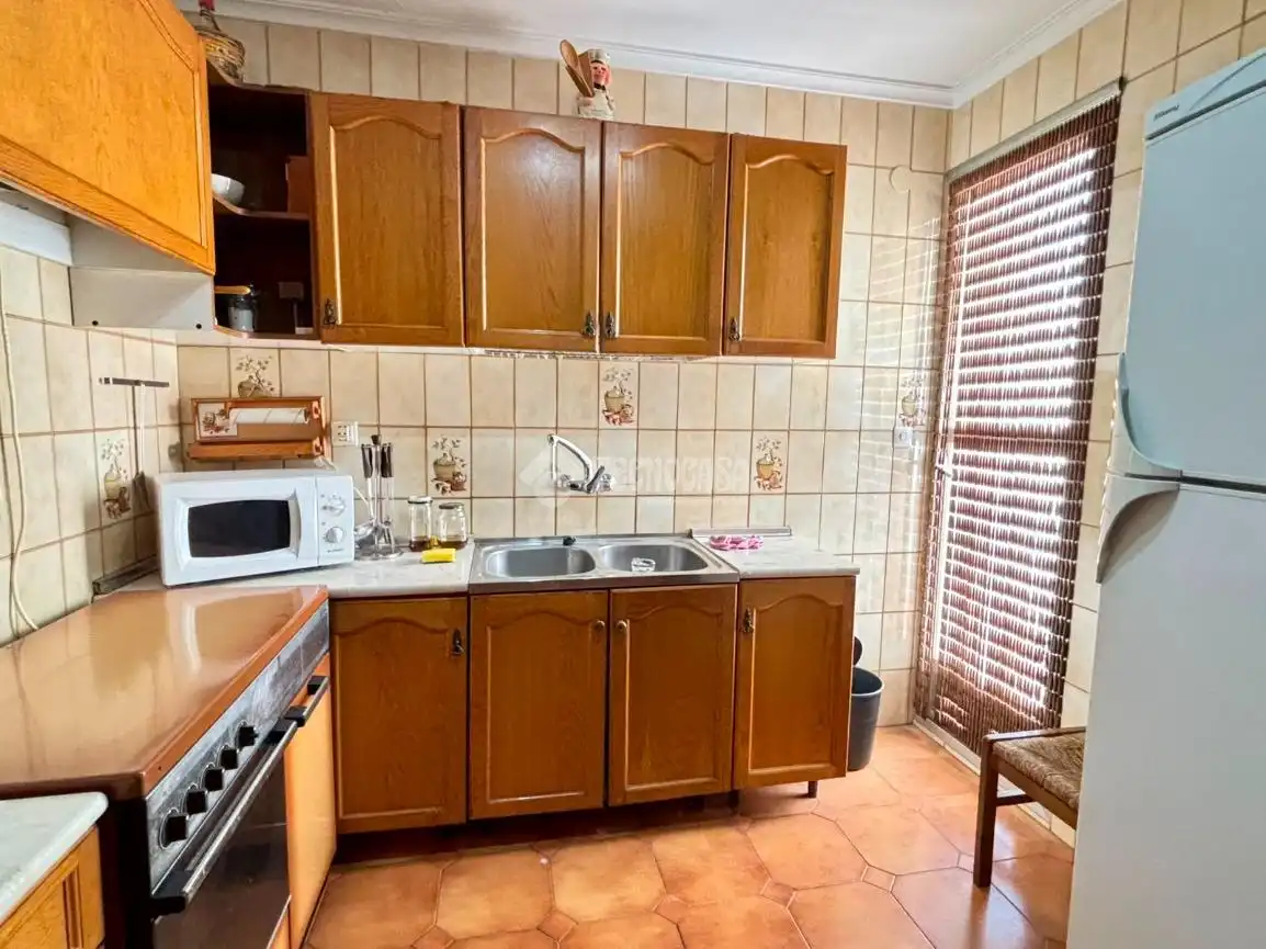 Flat with terrace for sale in C. Tarifa, imagen 5