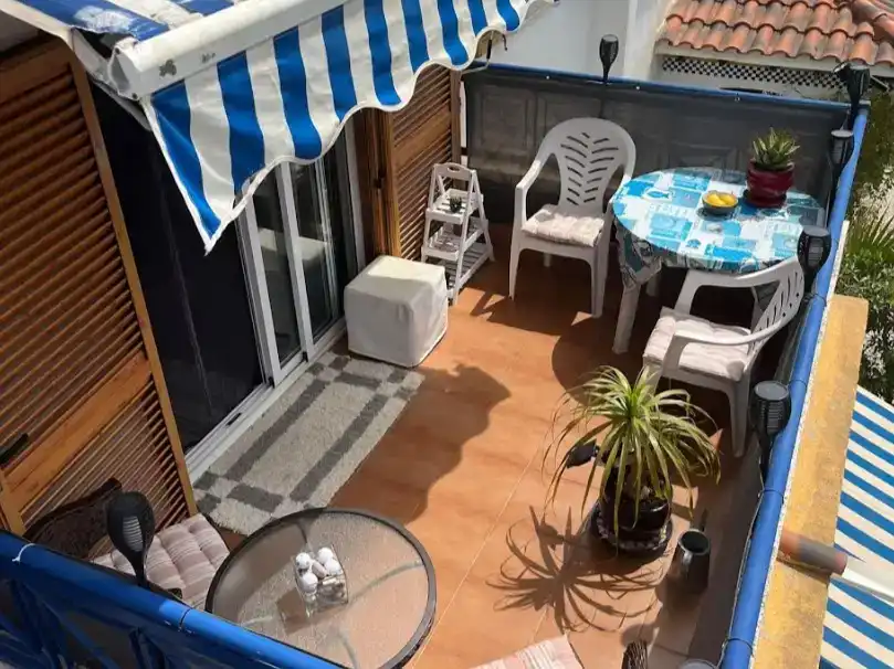 Terrassa de Pis per a compartir en Vera