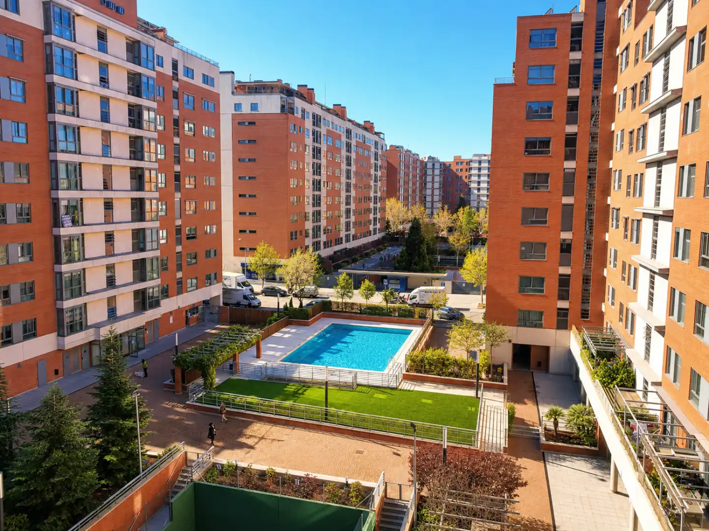 Vista exterior de Piso en venta en Madrid con Aire acondicionado, Calefacción y Jardín privado