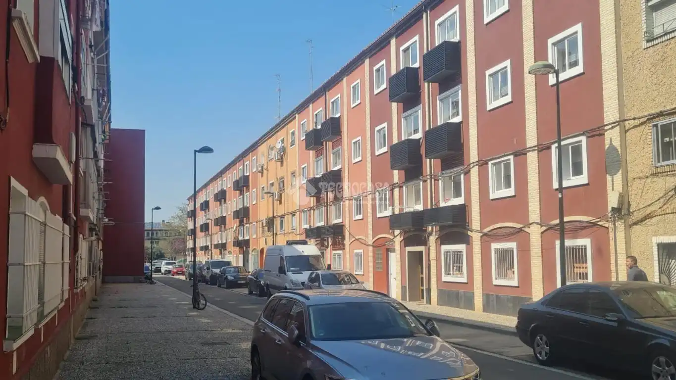 Vista exterior de Pis en venda en Zaragoza amb Terrassa
