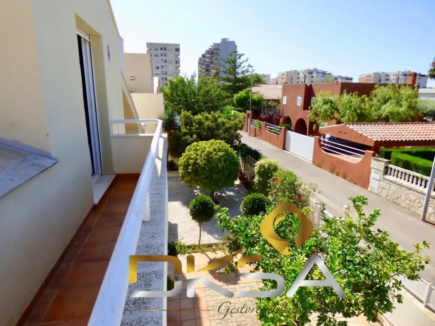 Vista exterior de Casa o chalet de alquiler en Benicasim / Benicàssim con Aire acondicionado, Calefacción y Jardín privado