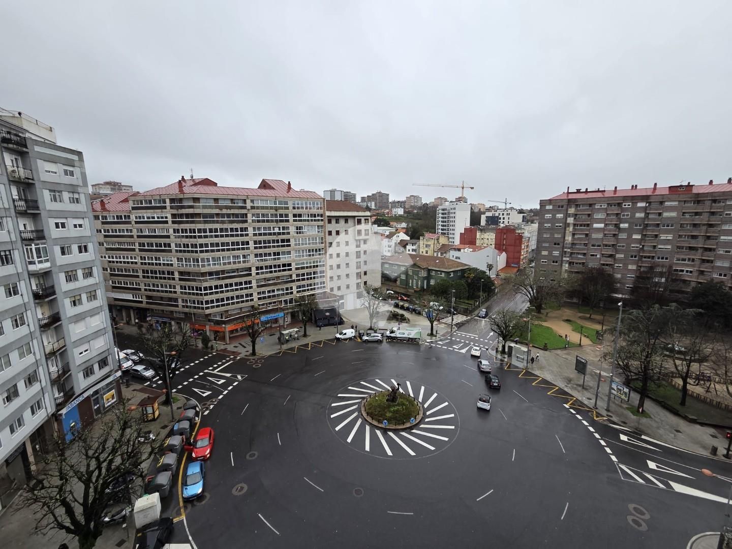 Vista exterior de Pis en venda en Vigo 