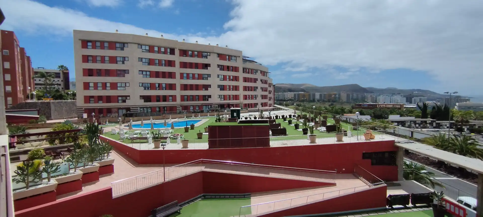 Vista exterior de Pis de lloguer en Las Palmas de Gran Canaria amb Traster, Moblat i Forn