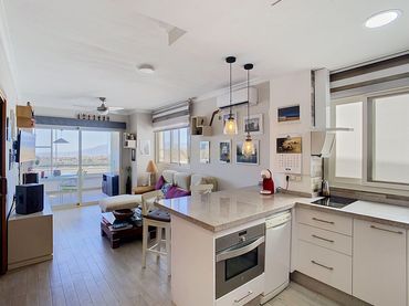 Apartment mit Pool zum Verkauf in Calle Lagarillo, 25, Málaga, Spain