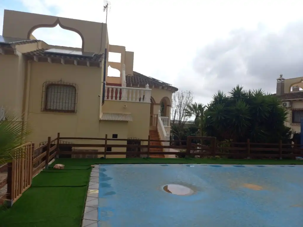 Jardín de Casa o chalet en venta en Almoradí