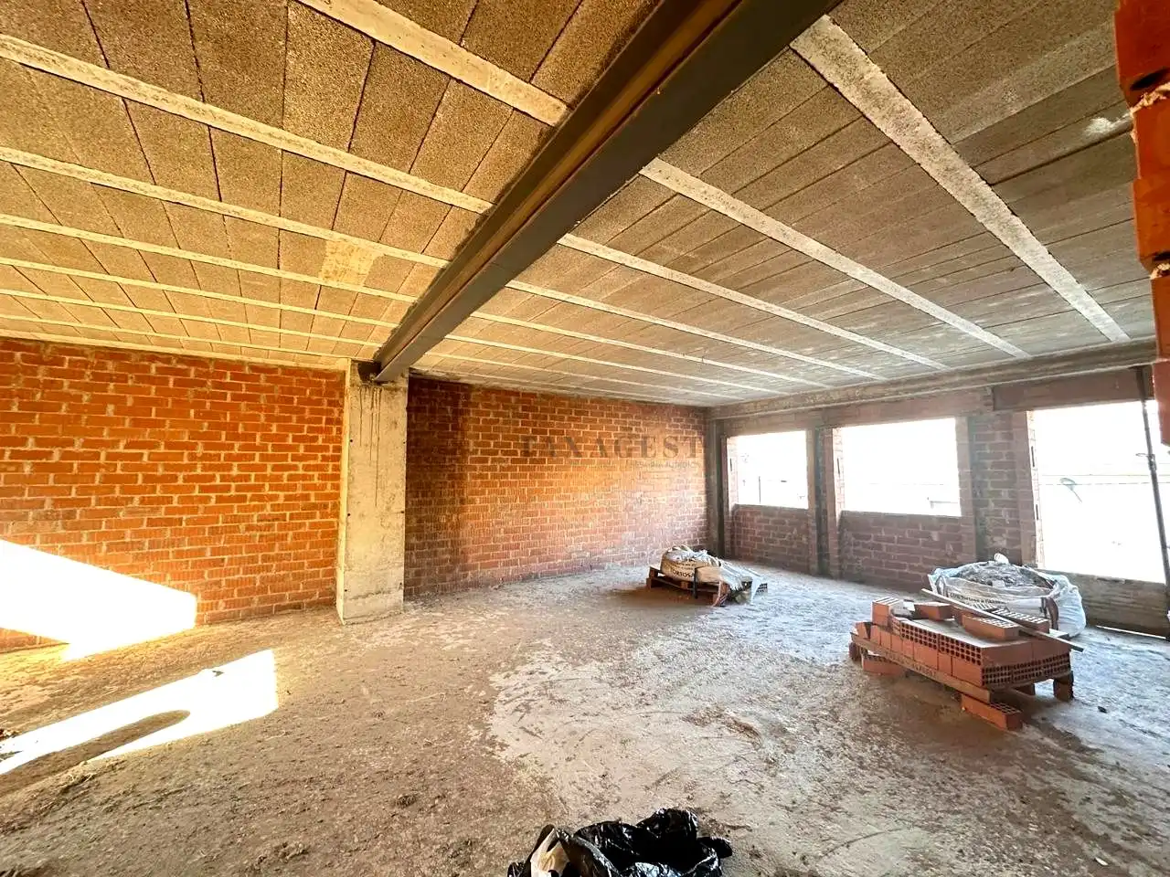 Edificio en venta en Tortosa