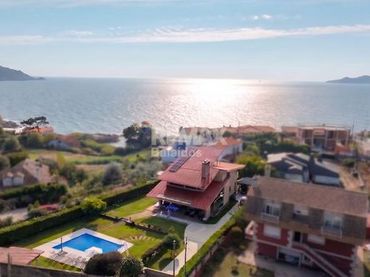 House with balcony for sale in Camiño de Mide