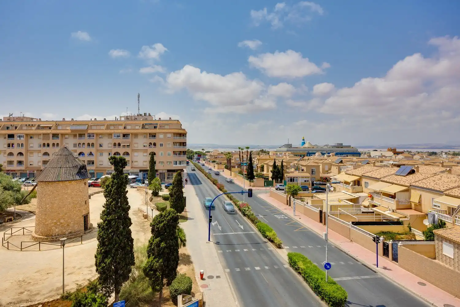 Exterior view of Flat for sale in Torrevieja  with Balcony and Community pool