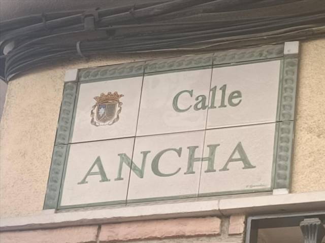 Piso en Venta en Ancha en Las Tinajerías - Juderías