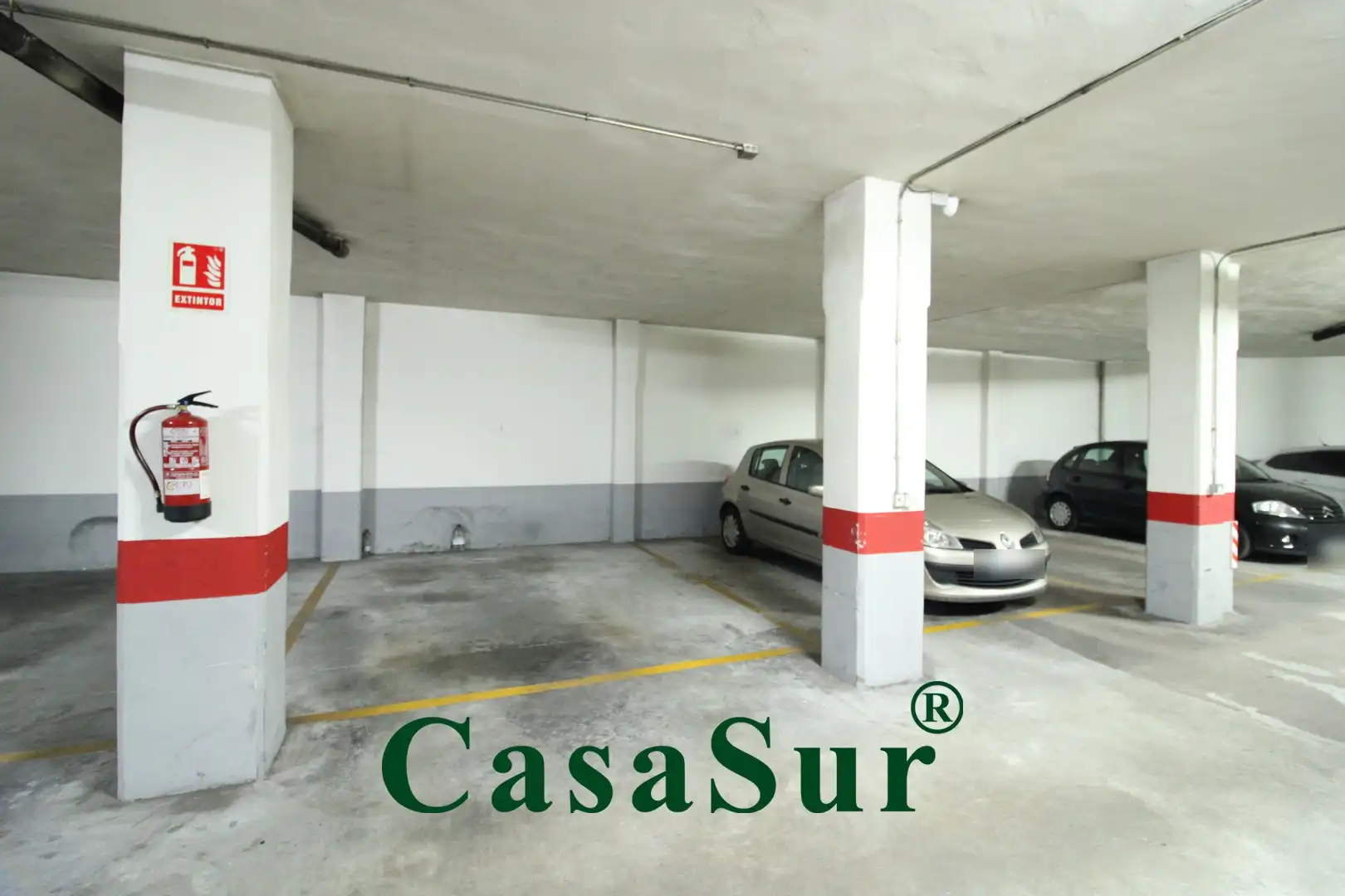 Parking of Flat for sale in Valladolid  with Heating and Storage room