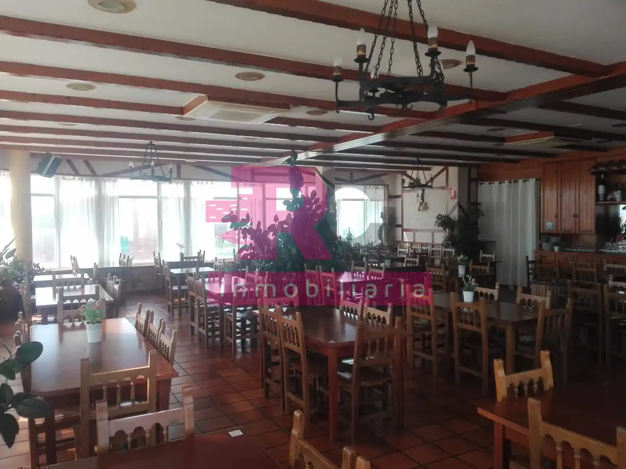 Commercial properties for sale in Cabrerizos