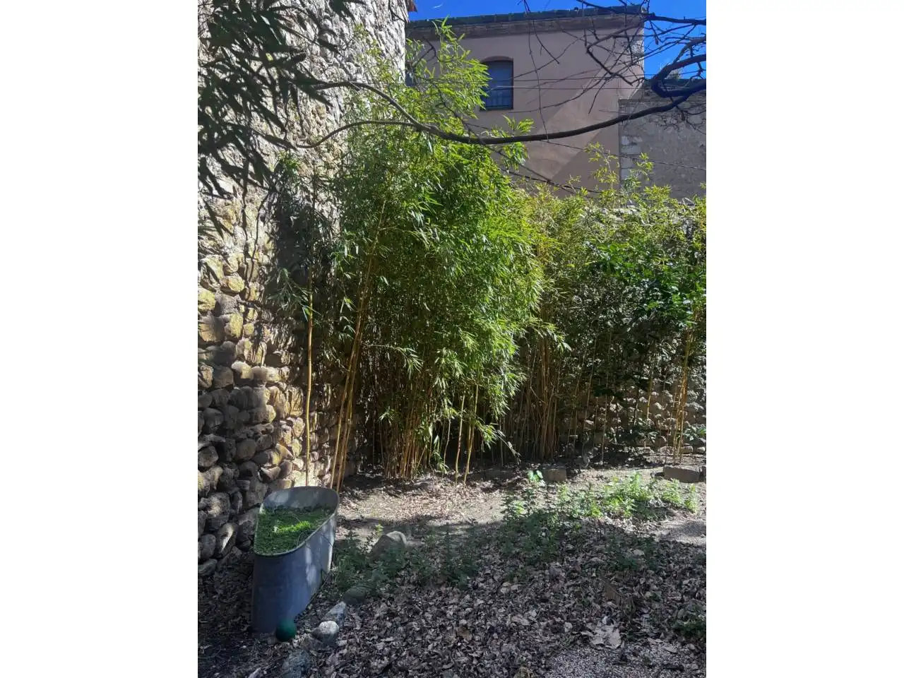 Casa adosada de alquiler en Avinyonet de Puigventós con Aire acondicionado, Calefacción y Jardín privado