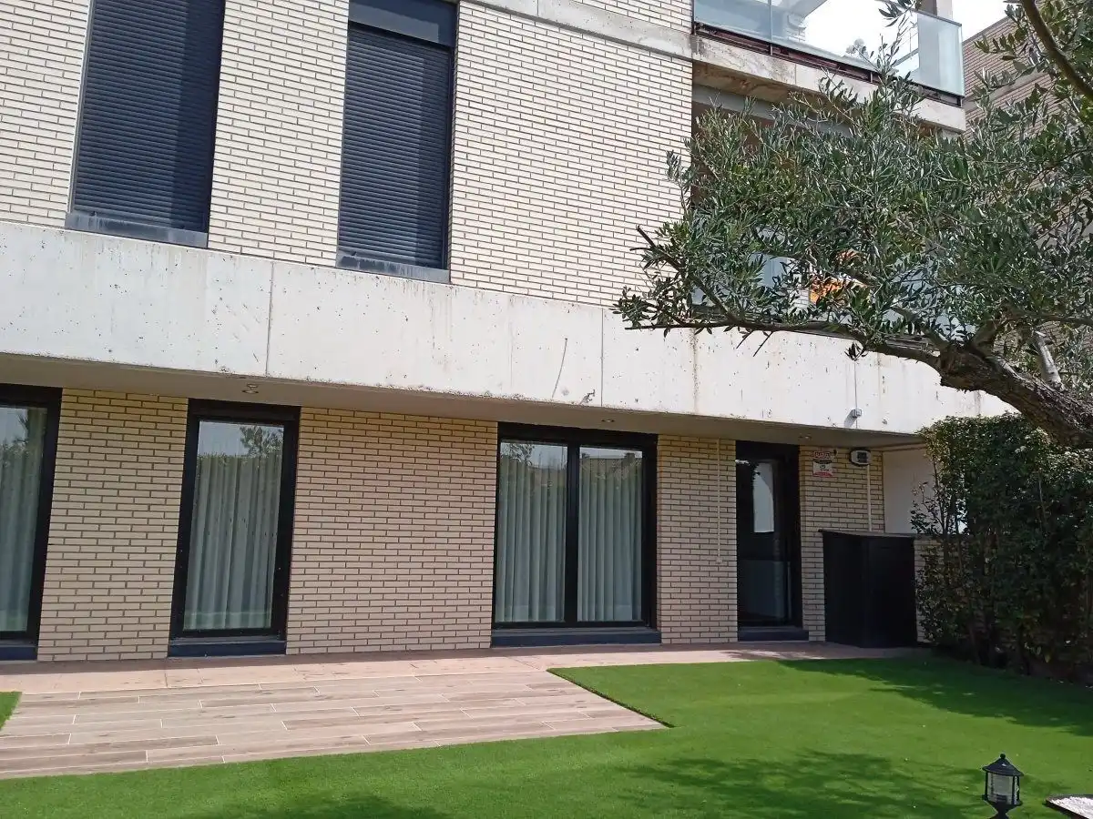 Exterior view of Flat for sale in Manzanares de Rioja, La Rioja