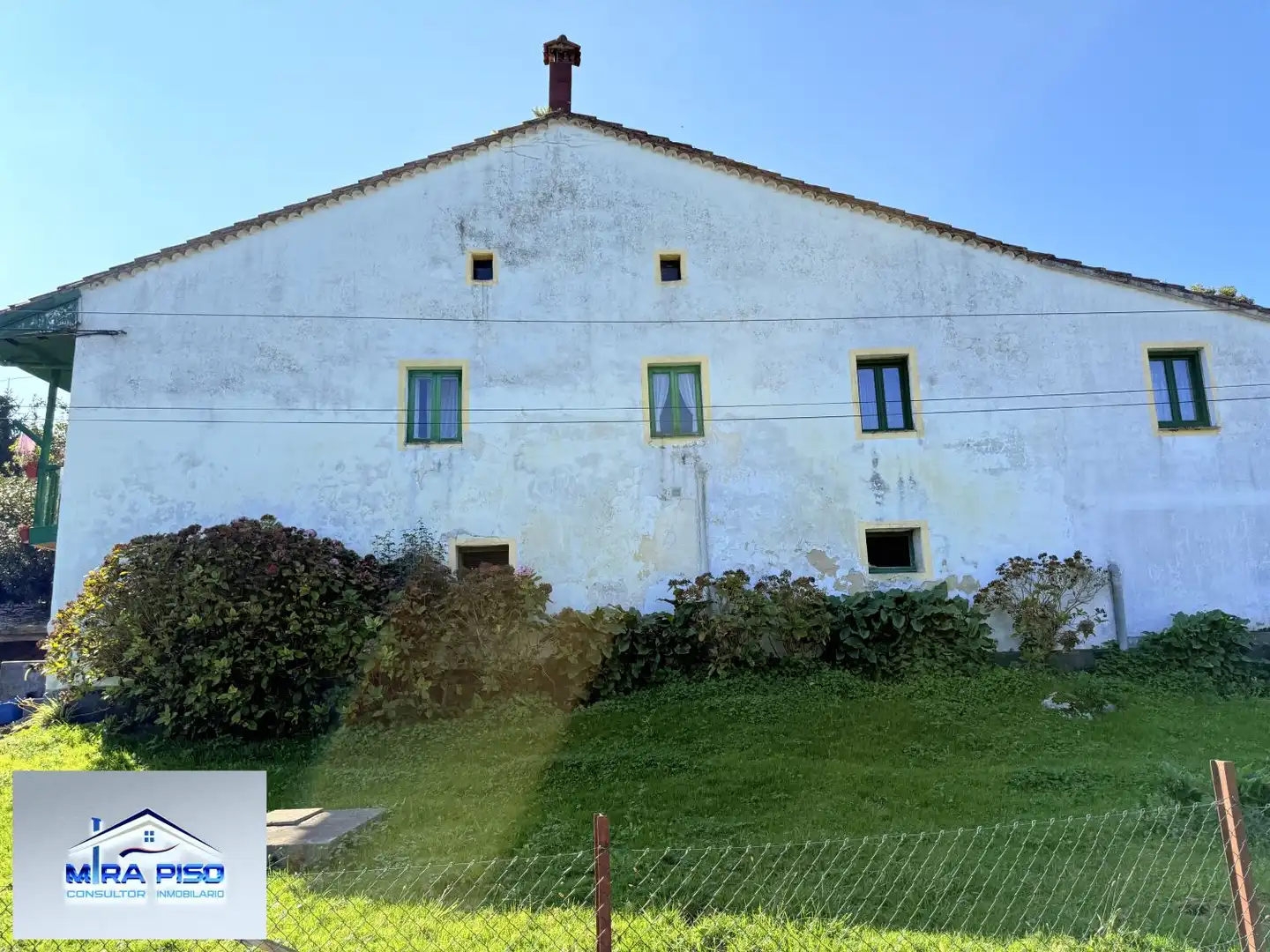 Vista exterior de Casa o chalet en venta en Solórzano con Terraza, Trastero y Balcón