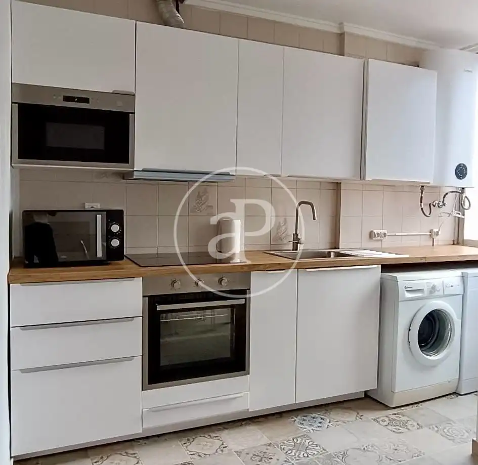 Cocina de Piso de alquiler en Valencia con Aire acondicionado, Calefacción y Amueblado