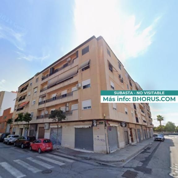 Vista exterior de Piso en venta en Puçol