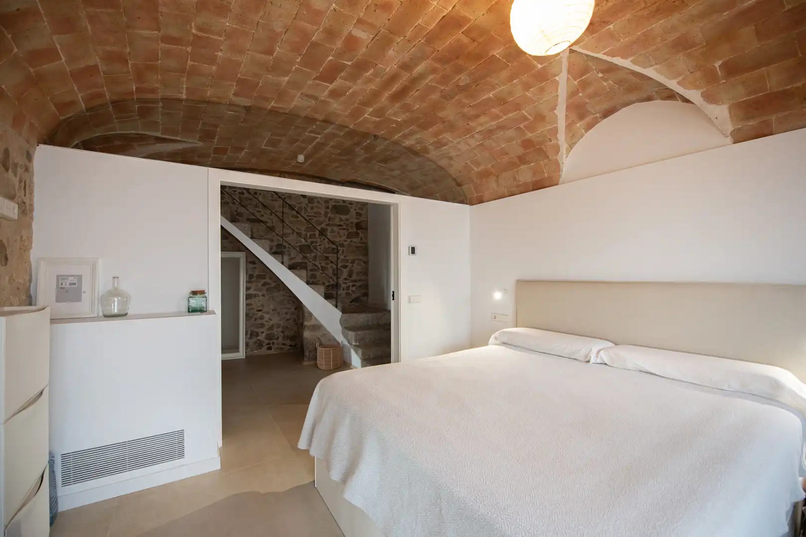 Schlafzimmer von Country house zur Miete in Santa Cristina d'Aro mit Klimaanlage, Heizung und Privatgarten
