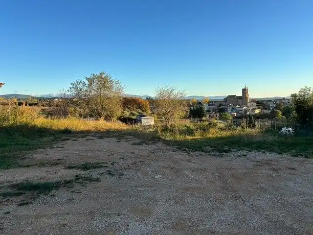 Residencial en venda en Lladó