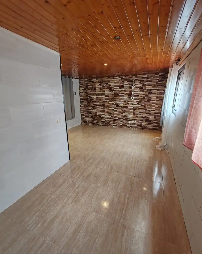 Study for sale in Badalona