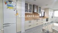 Kitchen of Single-family semi-detached for sale in Parla  with Air Conditioner and Terrace