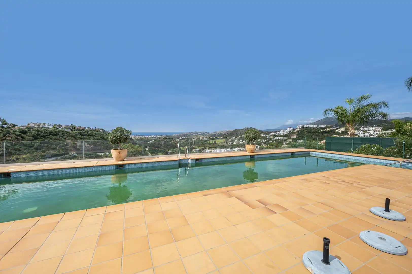 Apartament amb piscina en venda a Benahavís pueblo, imagen 20