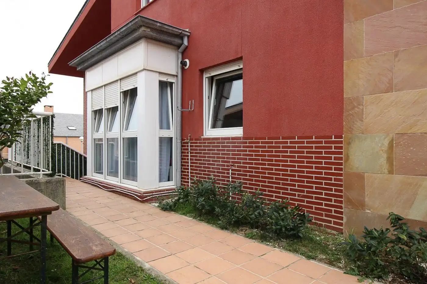 Apartments for rent in Urbanización Ladera Sur, Mompia