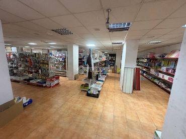 Business premises to rent in El Soto - Azorín