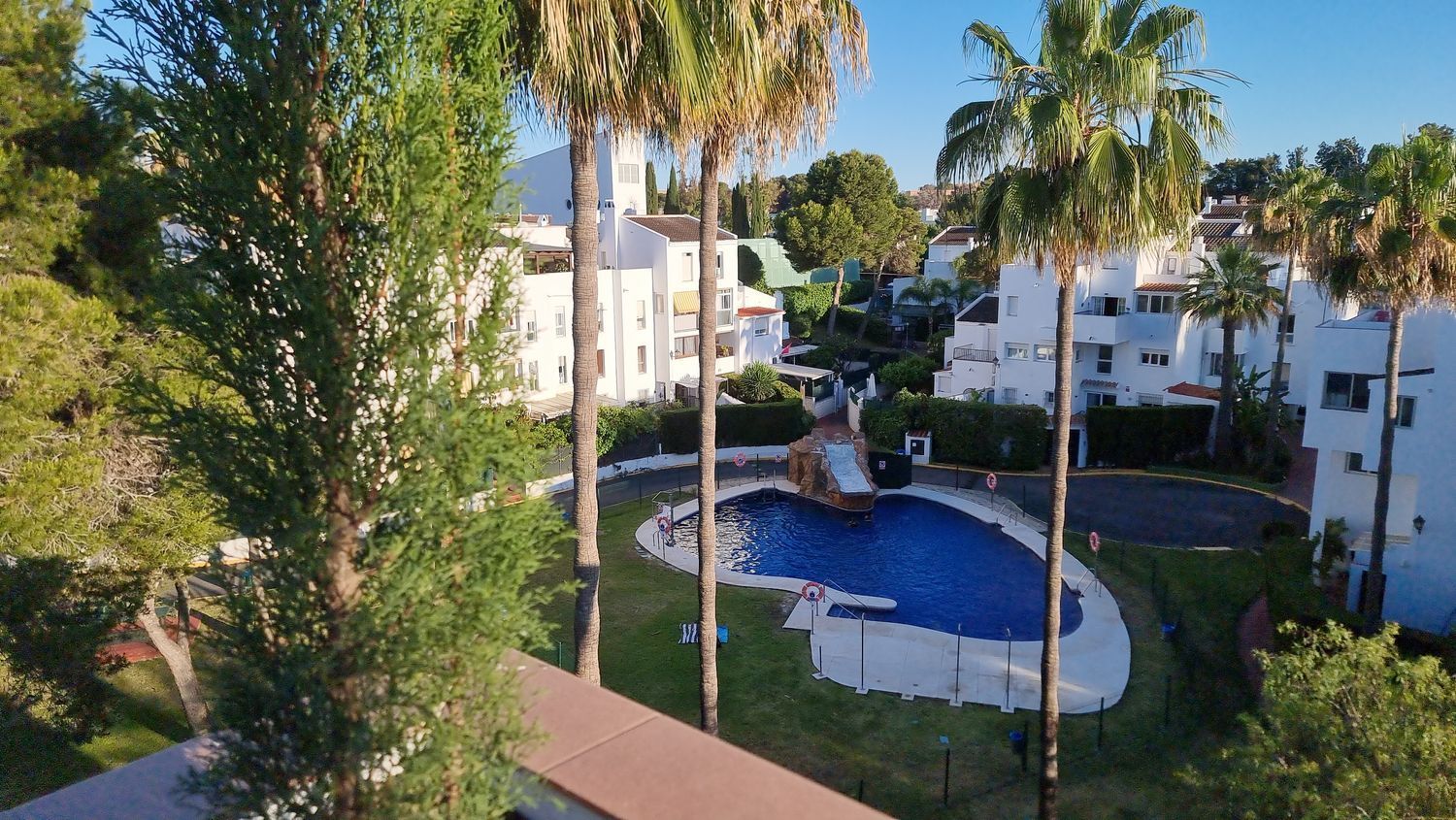 Exterior view of Flat for sale in Marbella  with Private garden, Terrace and Storage room