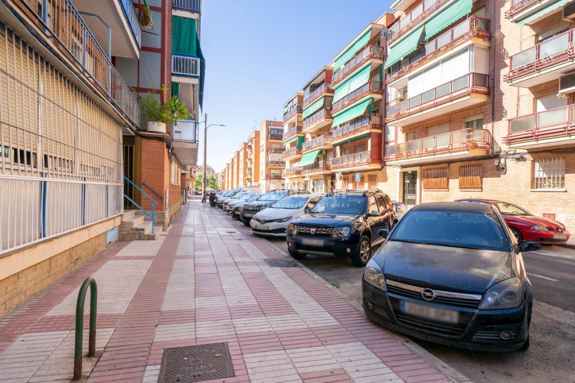 Vista exterior de Pis en venda en  Madrid Capital amb Terrassa