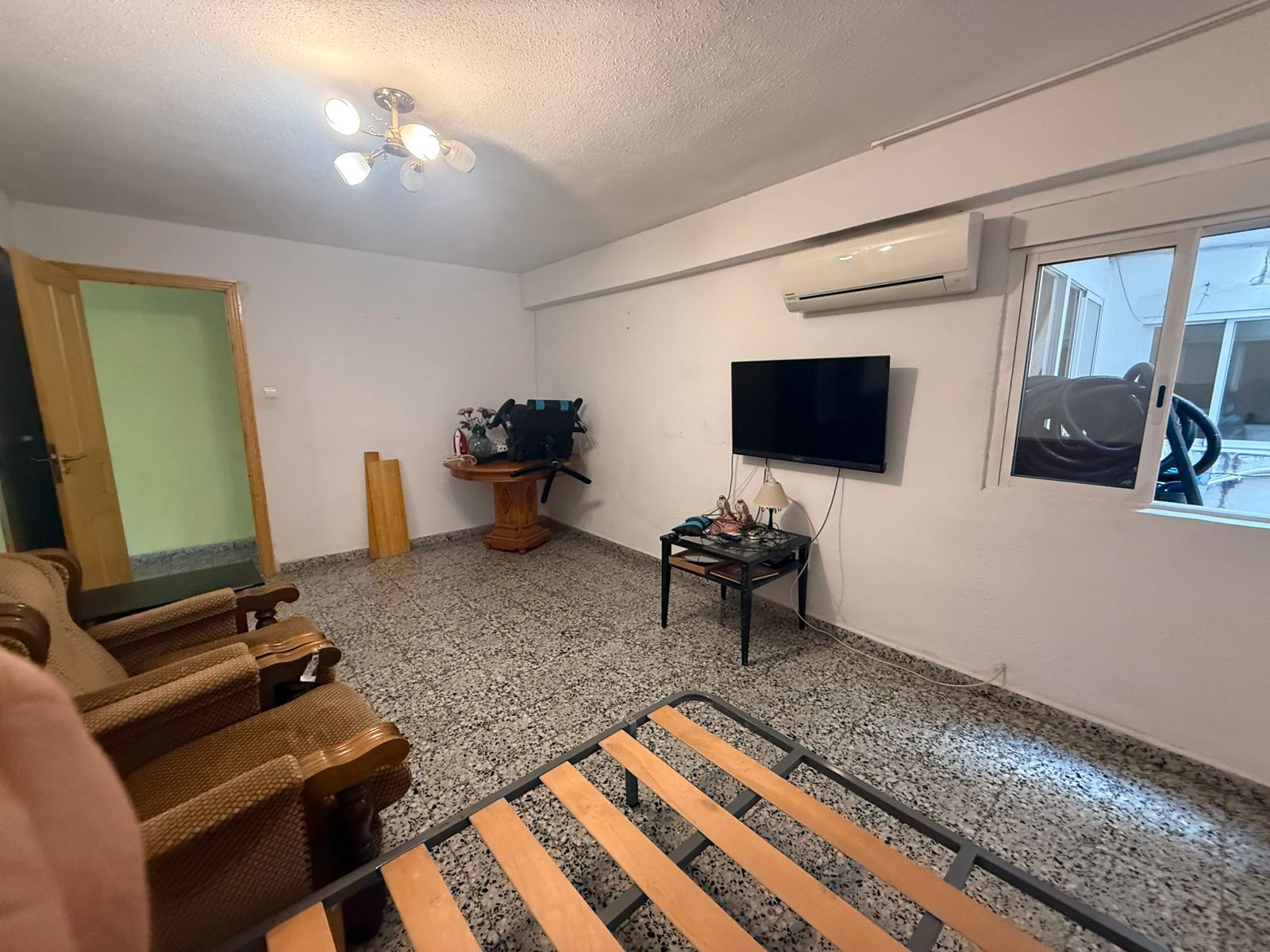 Piso en venta en Alicante / Alacant con Aire acondicionado, Calefacción y Amueblado