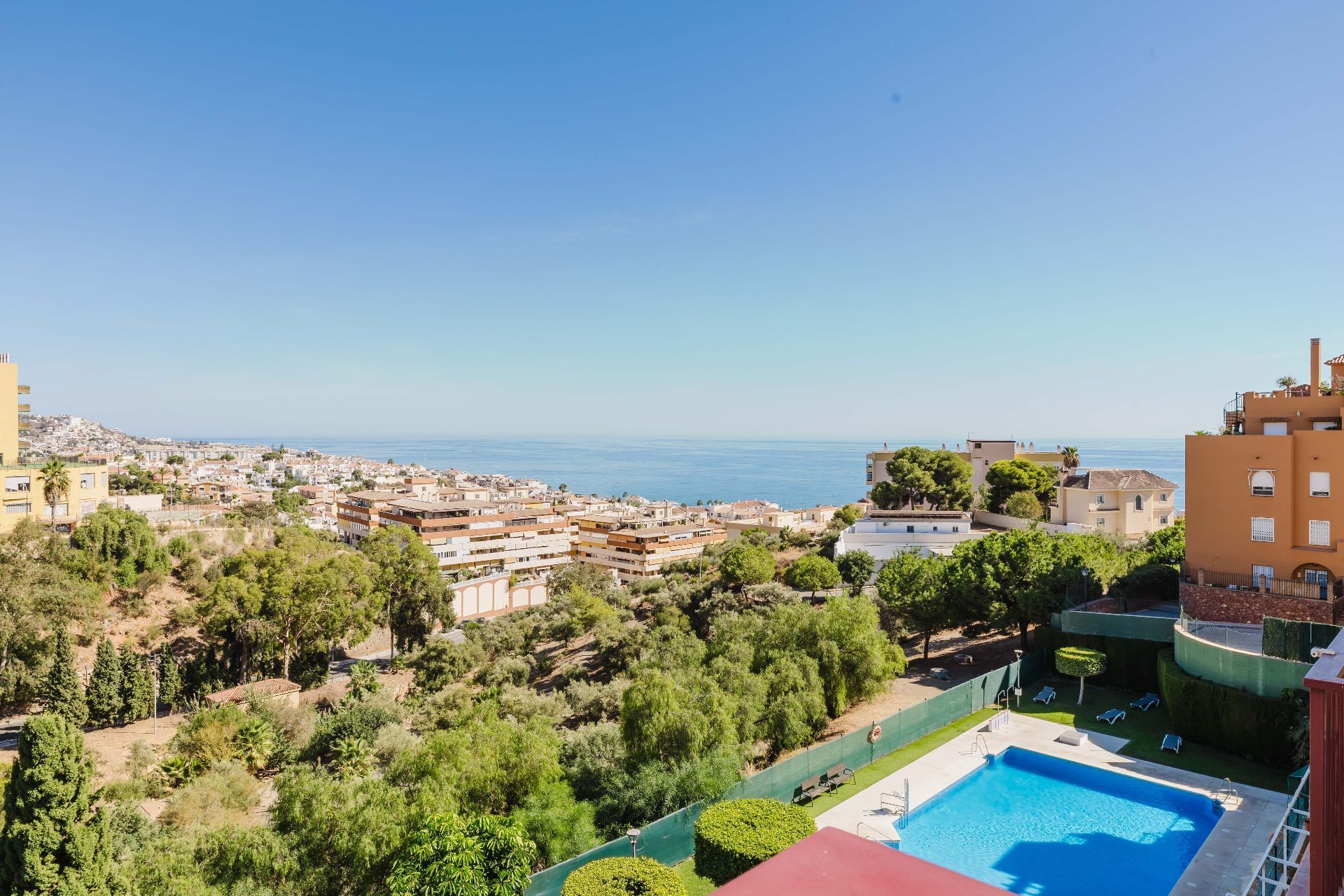 Bedroom of Flat for sale in Rincón de la Victoria  with Air Conditioner, Heating and Terrace