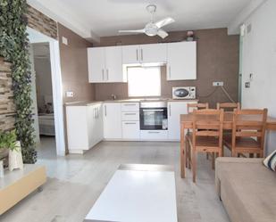 Cuina de Apartament en venda en Benidorm amb Aire condicionat, Moblat i Forn