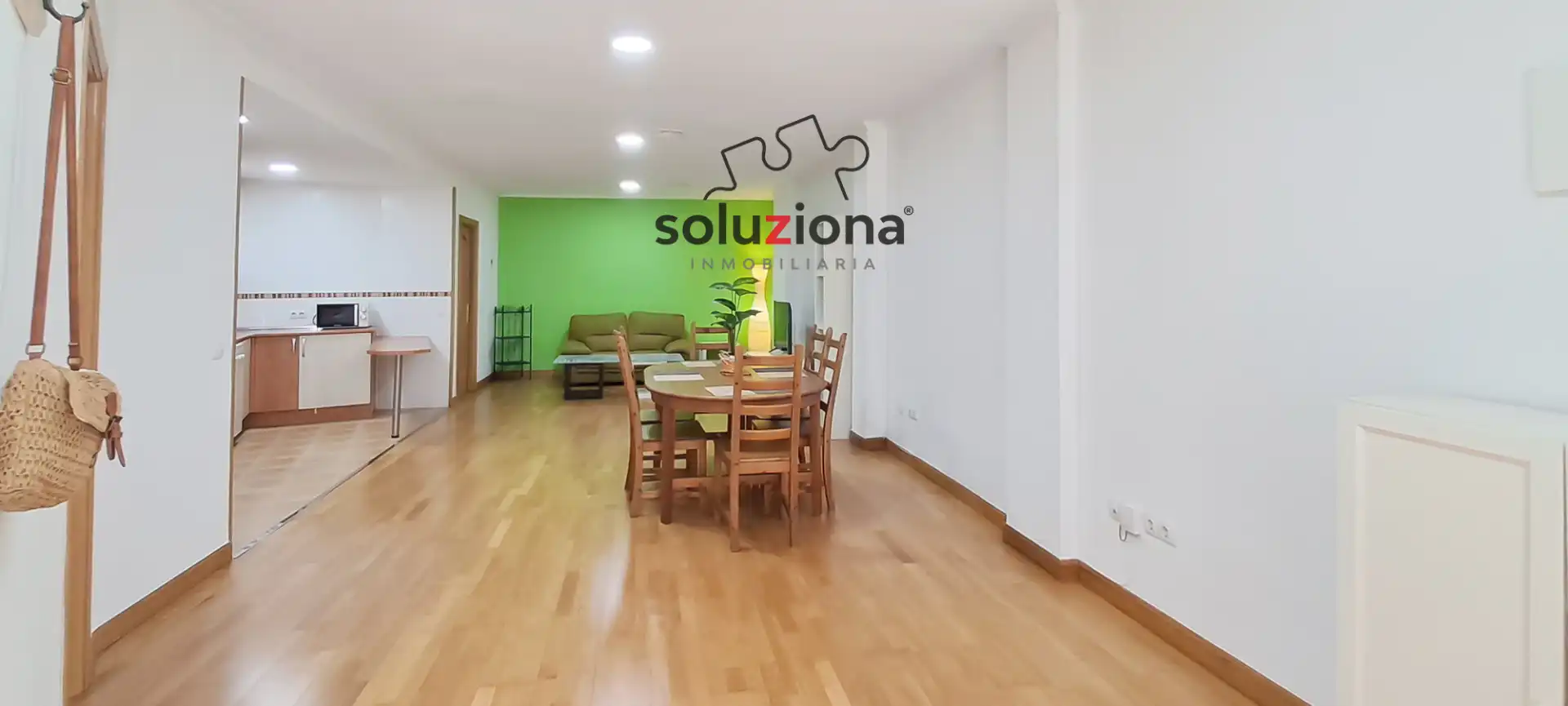 Sala d'estar de Pis en venda en Getafe amb Aire condicionat, Calefacció i Parquet