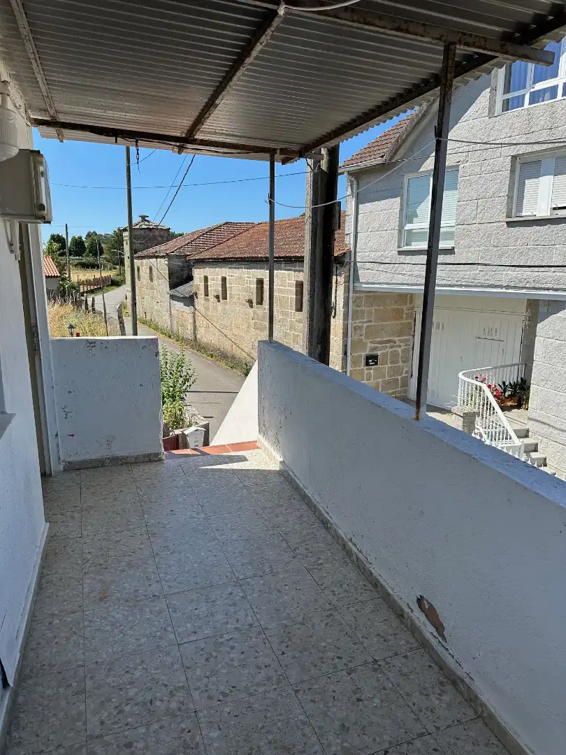 Casa amb terrassa en venda a Lugar Saa 74, imagen 4