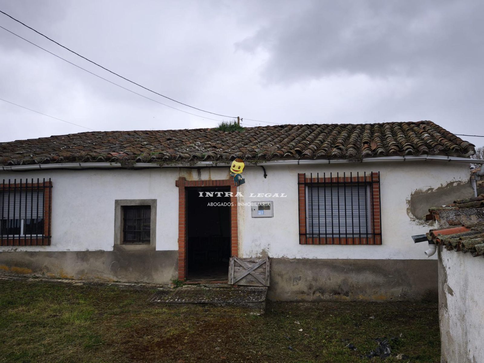 Exterior view of House or chalet for sale in Mozárbez