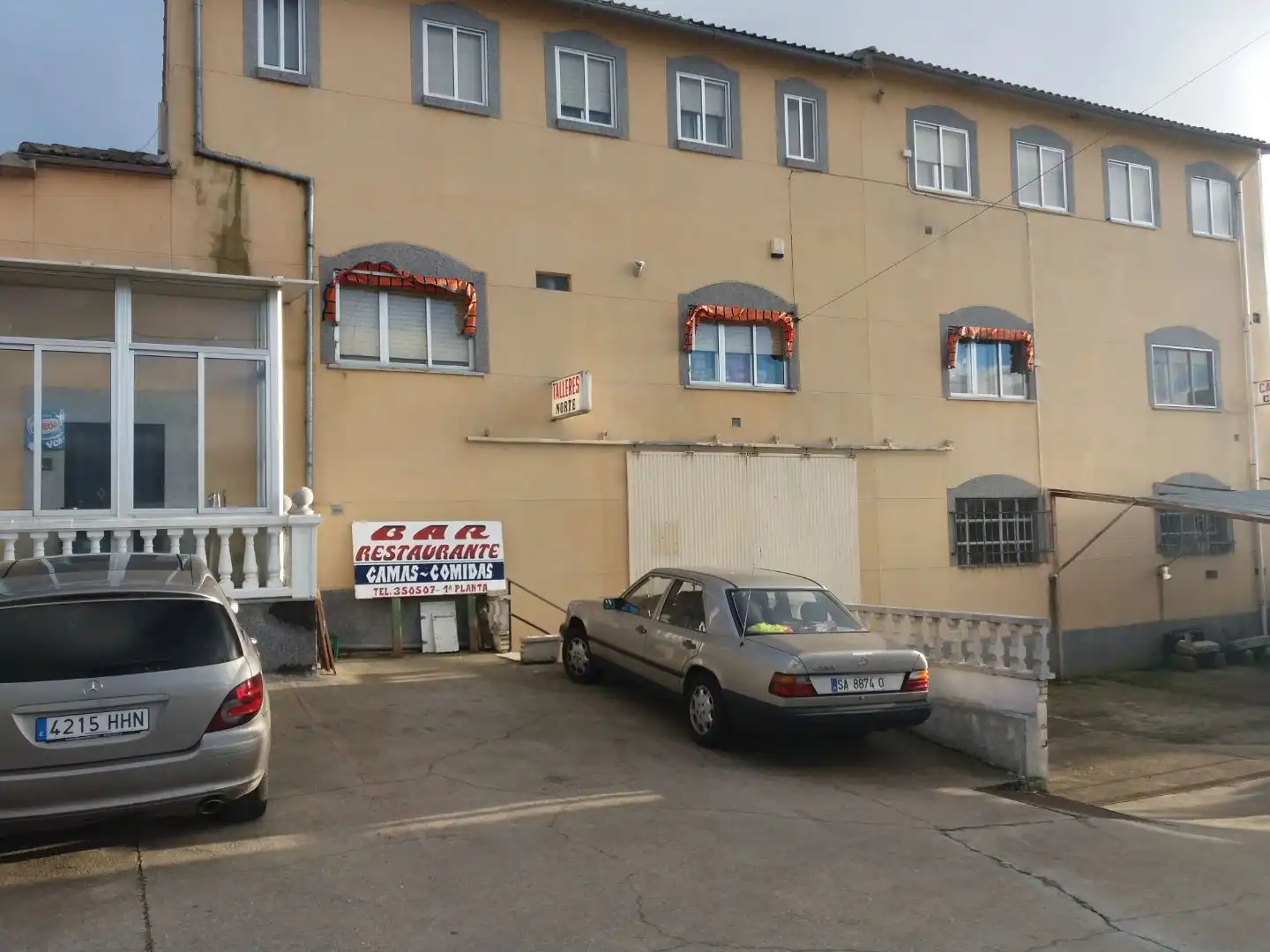 Exterior view of Commercial properties for sale in Pajares de la Laguna  with Air Conditioner, Heating and Terrace