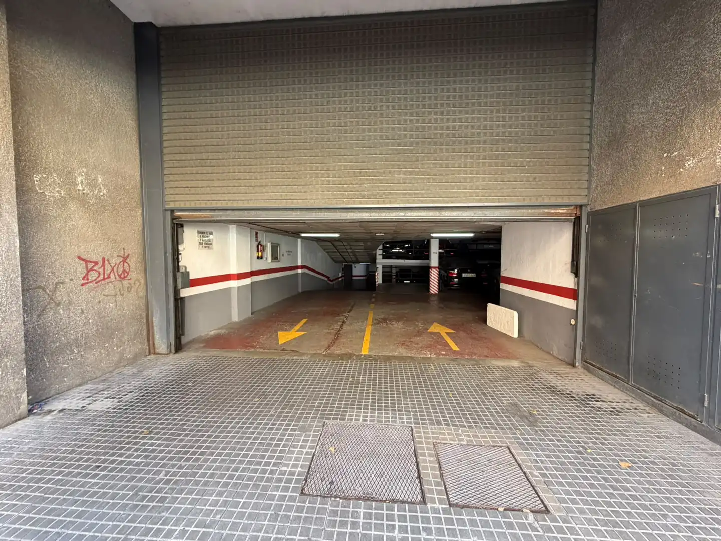 Individual amb ascensor en venda a Carrer de Dalt dels Banús 30, imagen 11