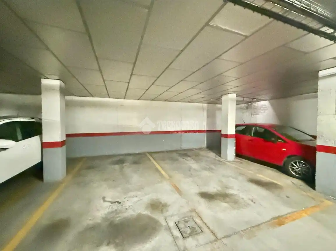 Parking of Flat for sale in Madrid  with Air Conditioner, Heating and Terrace